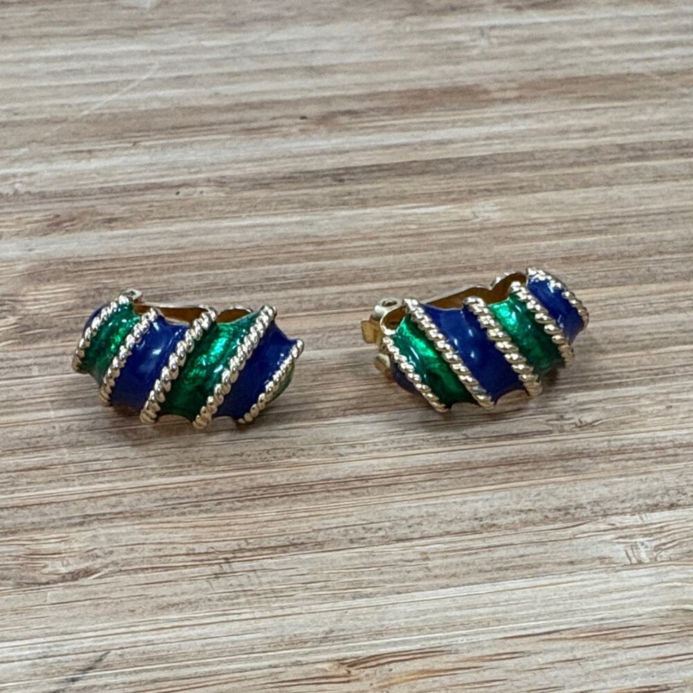 Gay Boyer vintage Elegant Gold and Blue-Green Striped clip Earrings